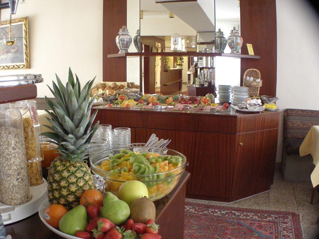 Hotel Astoria Франкфурт-на-Майні Екстер'єр фото