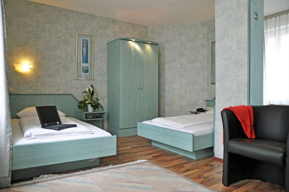 Hotel Astoria Франкфурт-на-Майні Екстер'єр фото