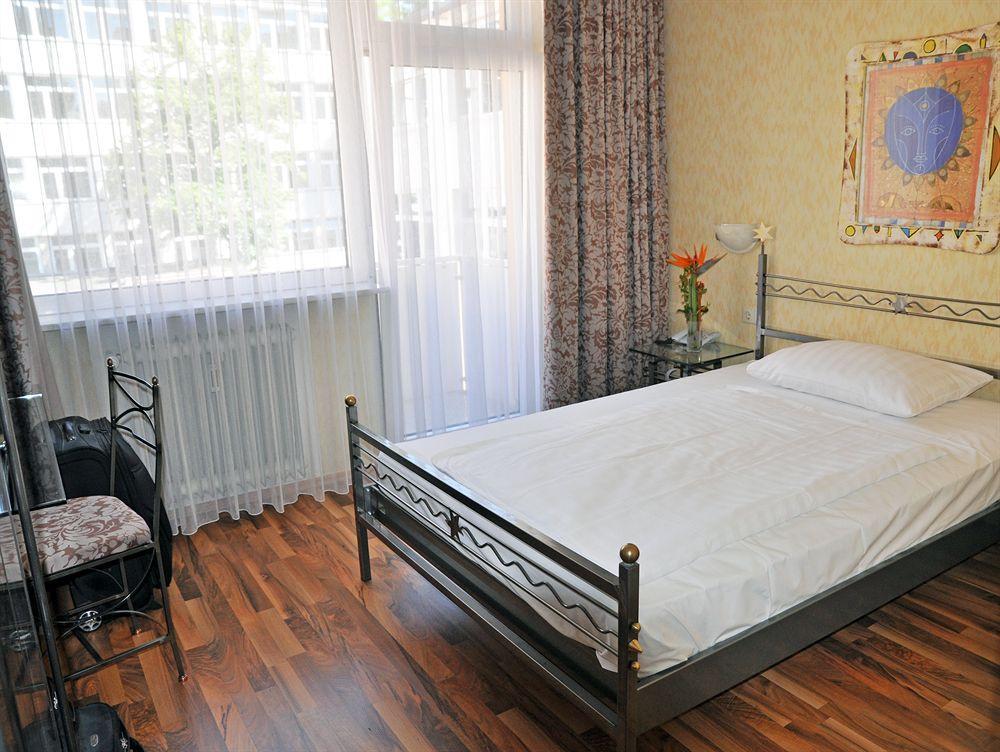 Hotel Astoria Франкфурт-на-Майні Екстер'єр фото