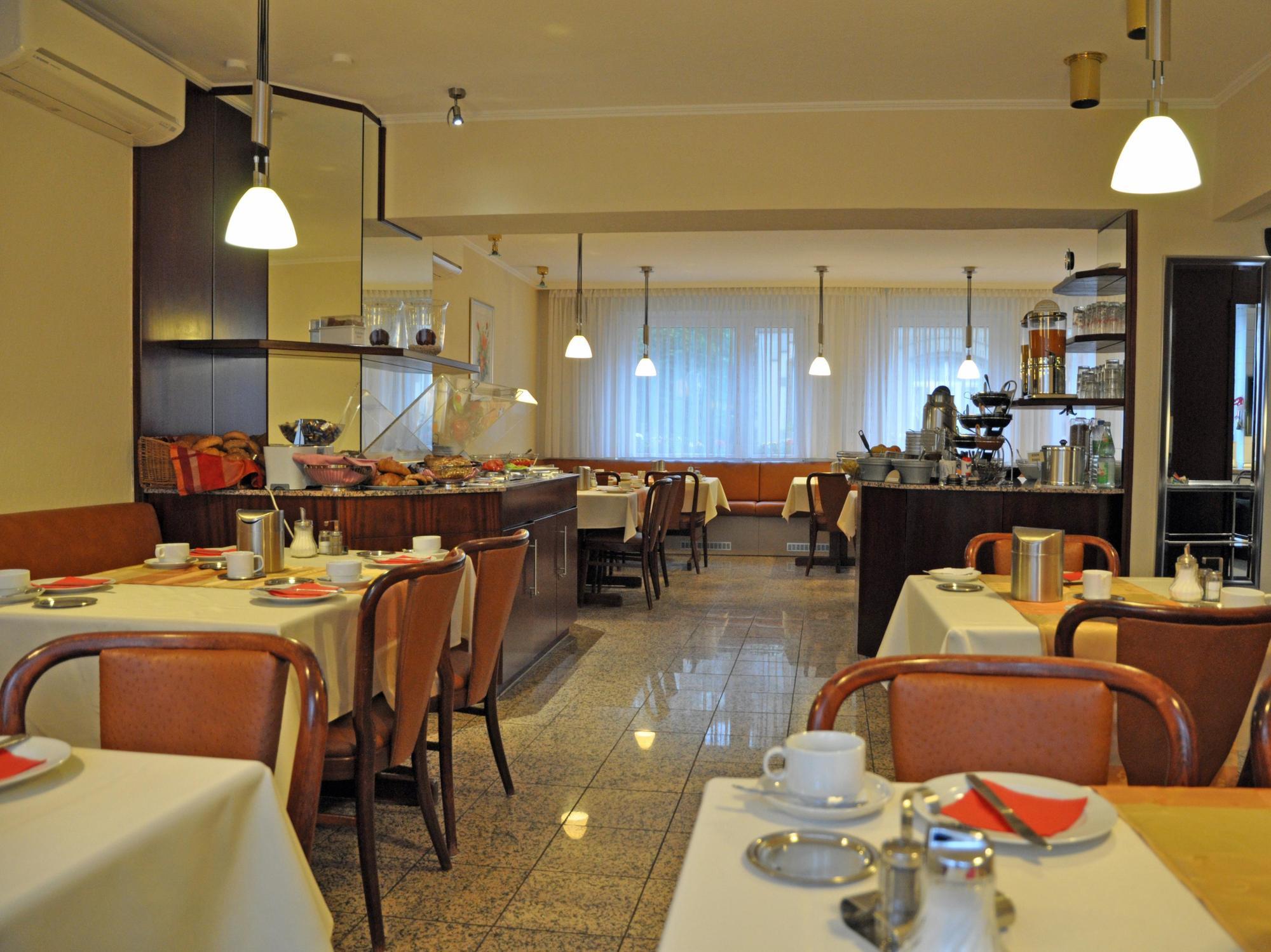 Hotel Astoria Франкфурт-на-Майні Екстер'єр фото