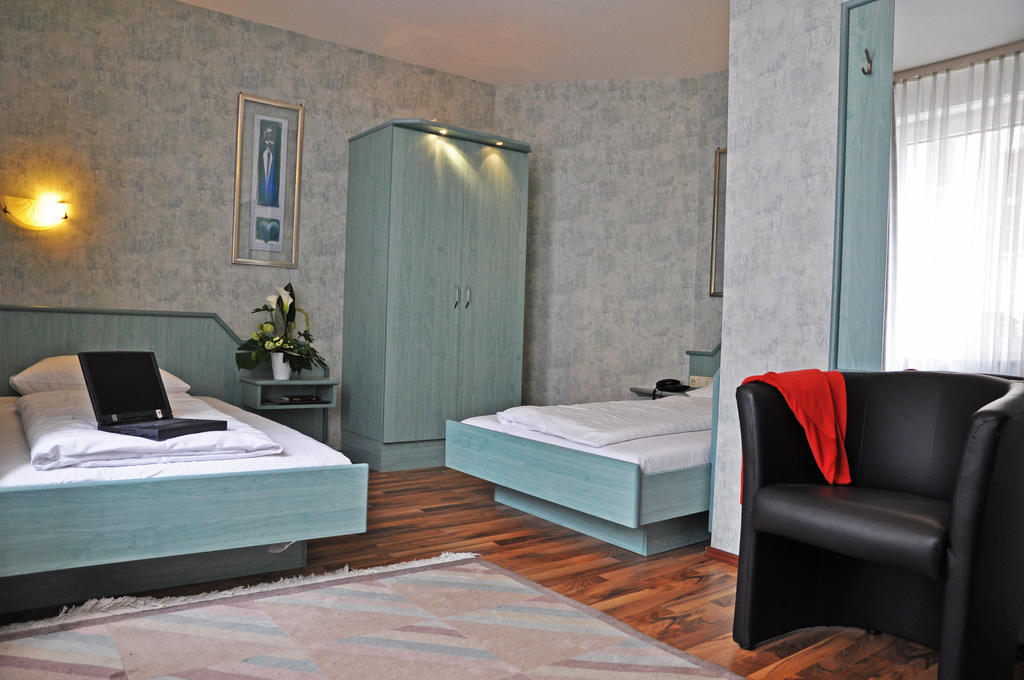 Hotel Astoria Франкфурт-на-Майні Екстер'єр фото